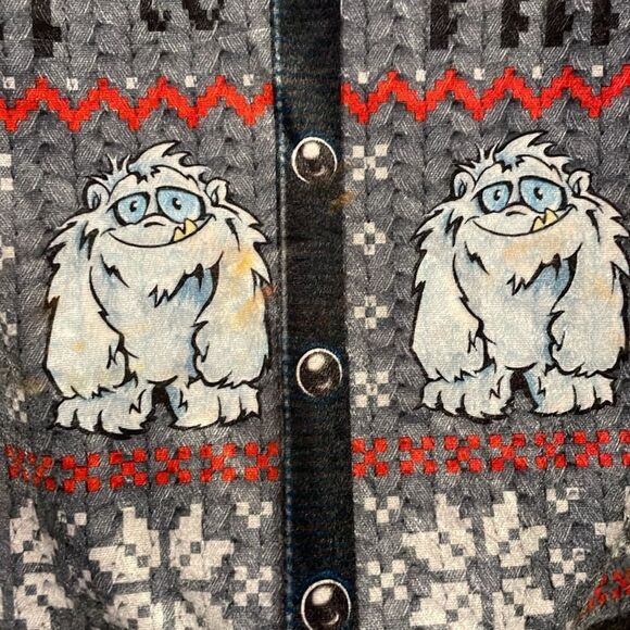 Briefly Stated- NWOT- Ugly Christmas Sweater- Yeti to Party- Size Medium - Picture 5 of 6